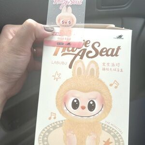 LABUBU HAVE A SEAT -Dada - POPMART authentic - sealed (opened box check card)
